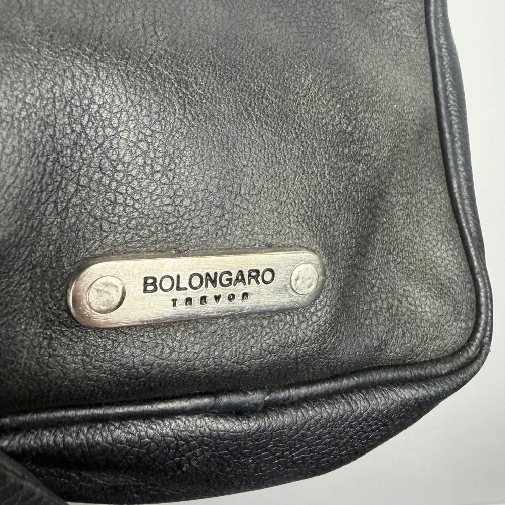 Bolongaro Trevor Mens Black Pebbled Leather Crossbody Messenger Bag Small